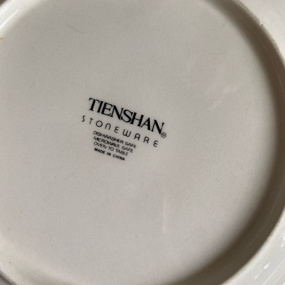 Tienshan Stonewear Country Bear 12" Chop Plate (Round Platter) 2 Pcs - Picture 5 of 5